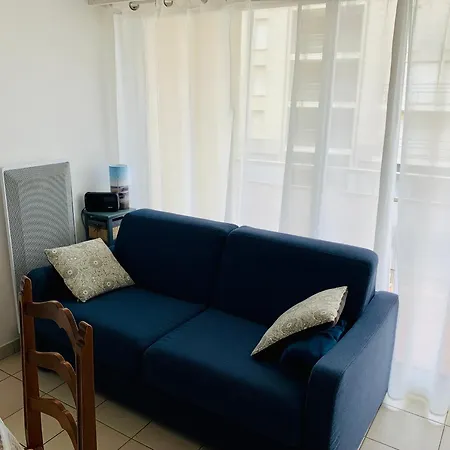 Apartment F2 A Fort-mahon-plage, Proche Mer, 1er Etage, Garage Prive, A Deux Pas Des Commerces - Fr-1-482-136
